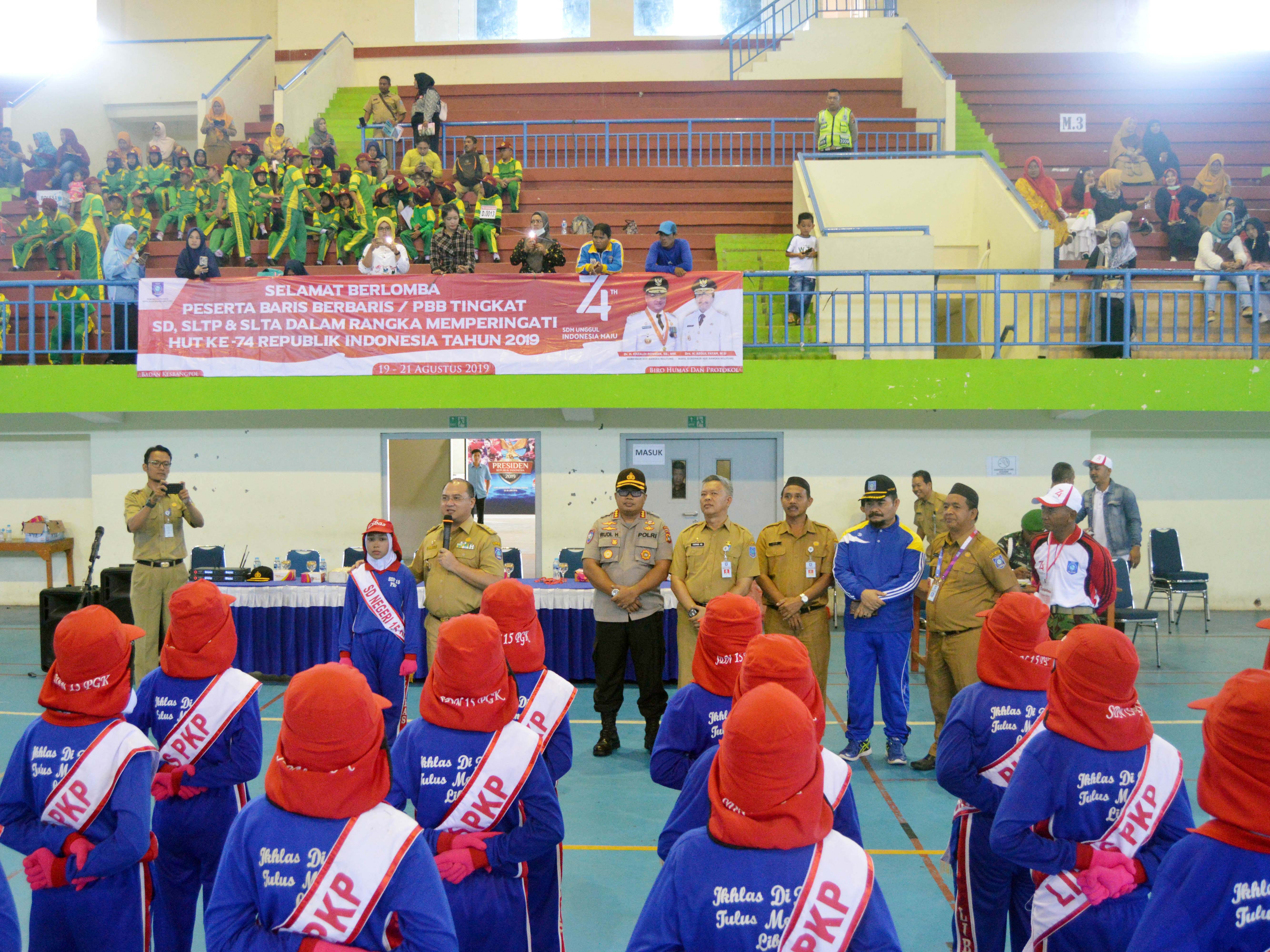 Sekda Babel Terima Tumpeng Hari Jadi Kota Pangkalpinang