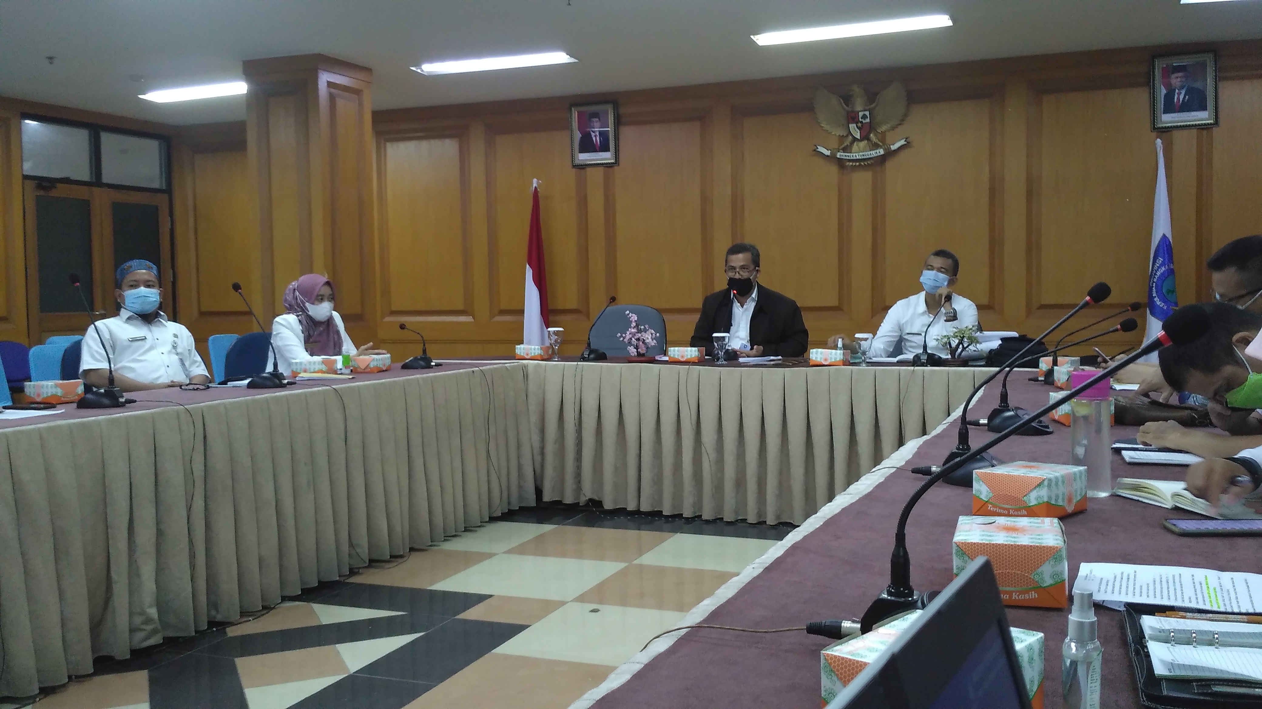 Rapat Penilaian Terhadap Permohonan Kenaikan Hibah Bantuan Keuangan Partai Politik Kabupaten Belitung Timur
