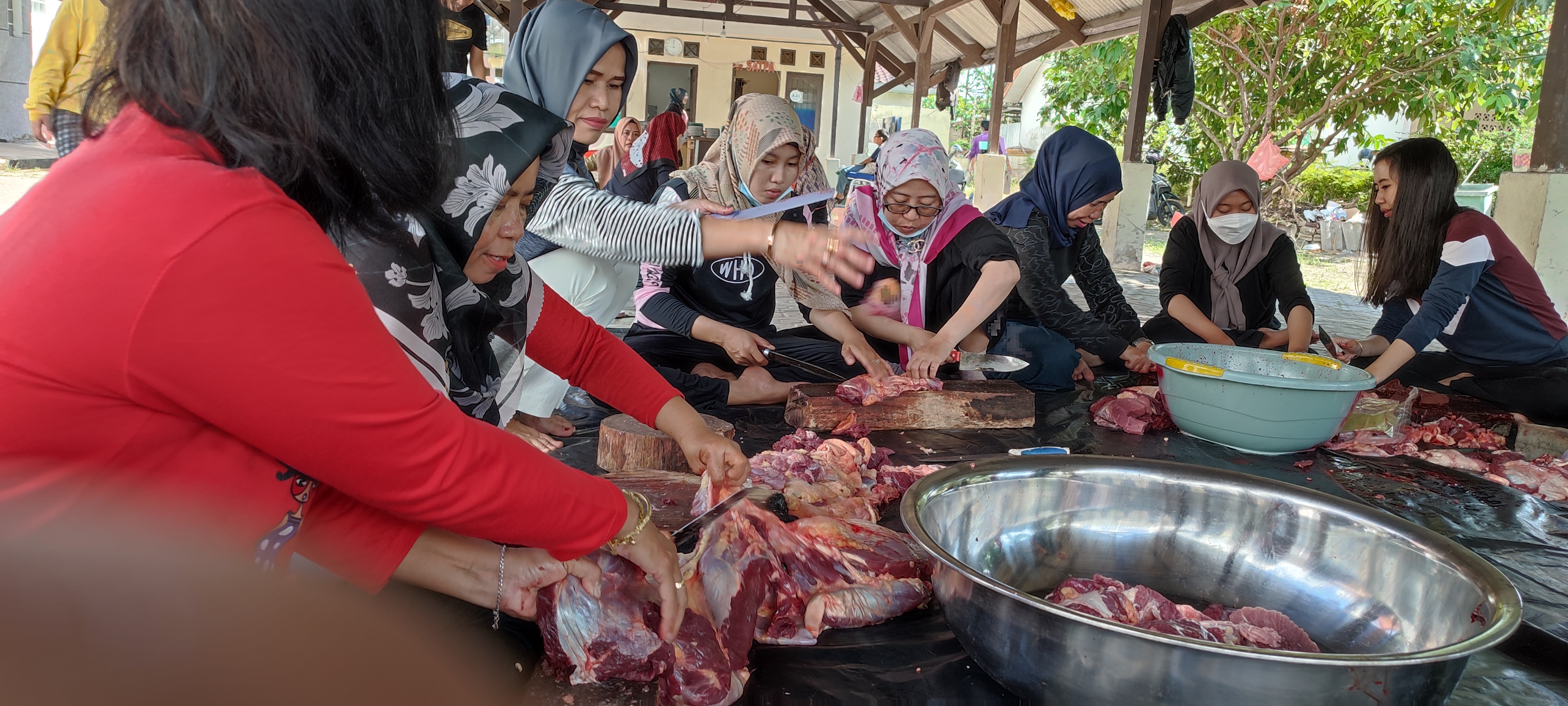 Penyembelihan Hewan Qurban Badan Kesbangpol Prov. Babel 2022